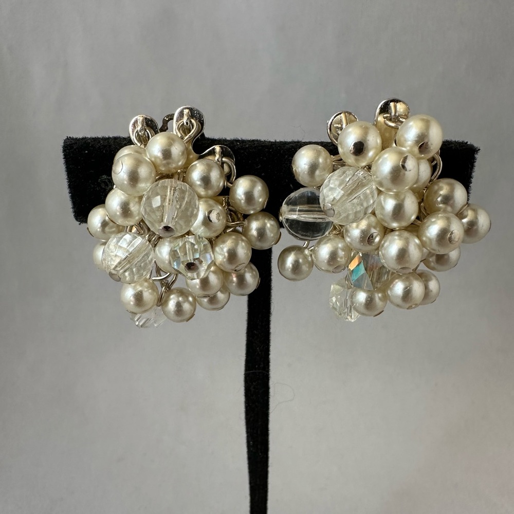 Vintage Japan faux pearl and crystal beads clip earrings